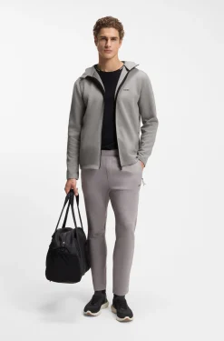 Active Kapuzenjacke mit reflektierenden Details und geruchshemmenden Eigenschaften