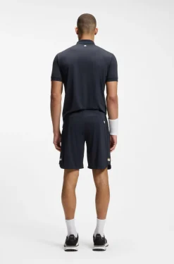 Active Shorts aus Stretch-Gewebe mit Taschen aus Mesh