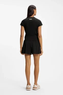 Active Slim-Fit T-Shirt mit feuchtigkeitsableitenden Eigenschaften