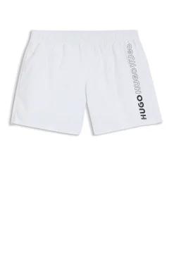 Badeshorts mit mehreren Logos