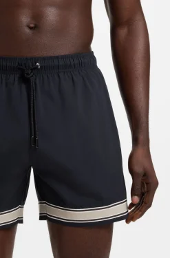 Badeshorts mit Tunnelzug aus Stretch-Gewebe und Bandbesatz