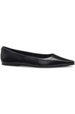 Ballerinas aus Leder mit spitzer Kappe