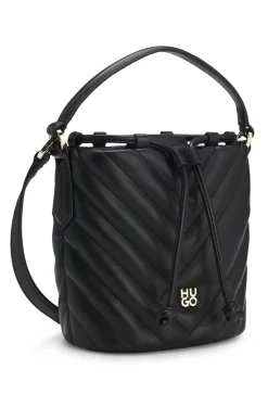 Beuteltasche aus gestepptem Kunstleder mit Stack-Logo