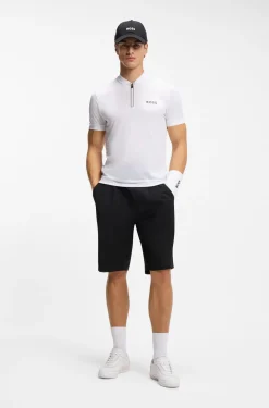 Bügelleichte Shorts mit Bundfalten vorn