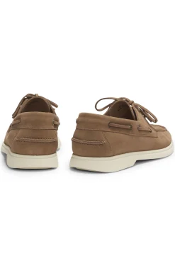 Bootschuhe aus Veloursleder mit Kontrastsohle