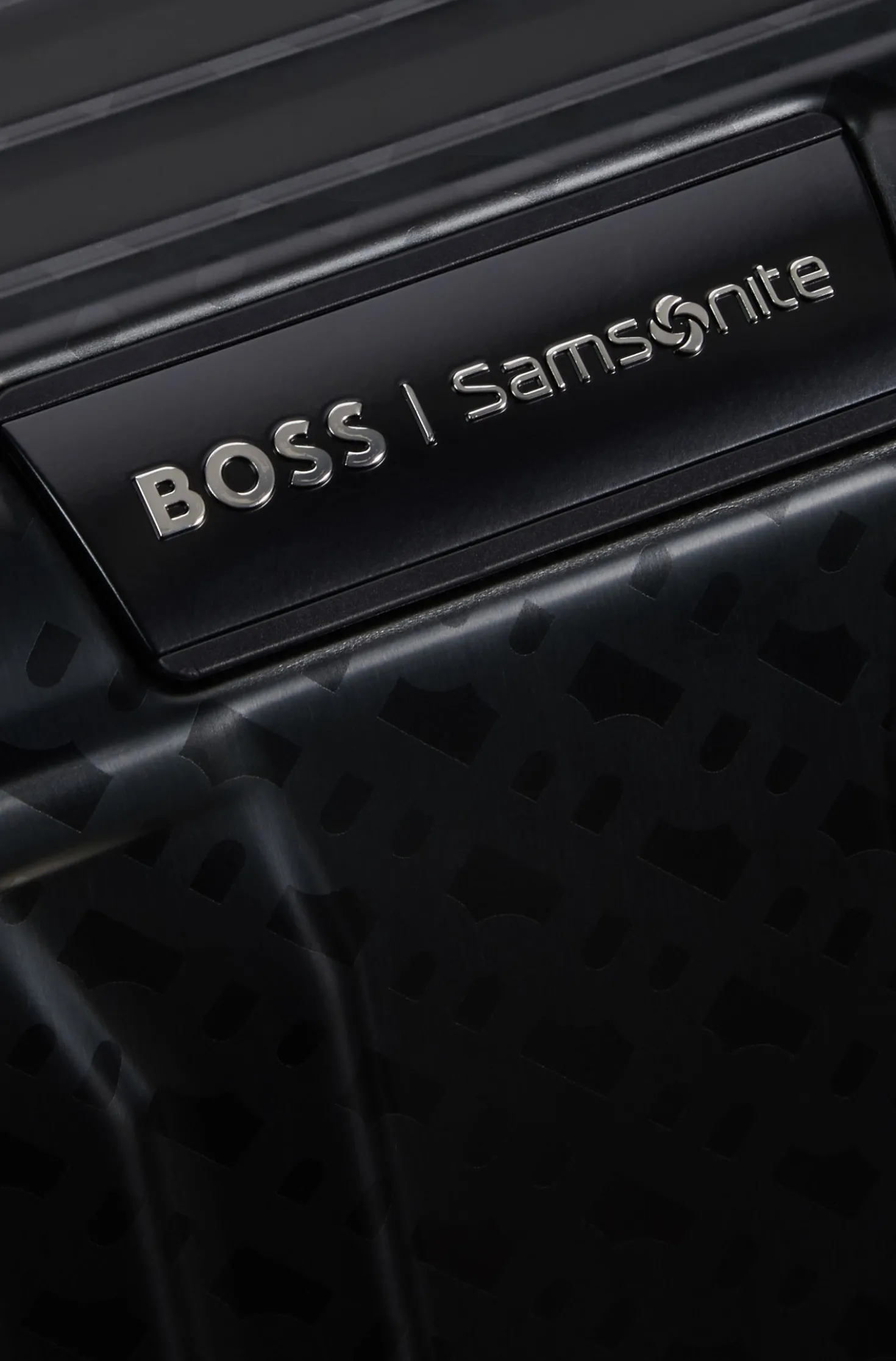 BOSS | Samsonite Handgepäcktrolley aus eloxiertem Aluminium