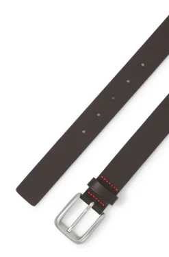 Business-Ledergürtel mit Logo-Gravur auf der Schließe