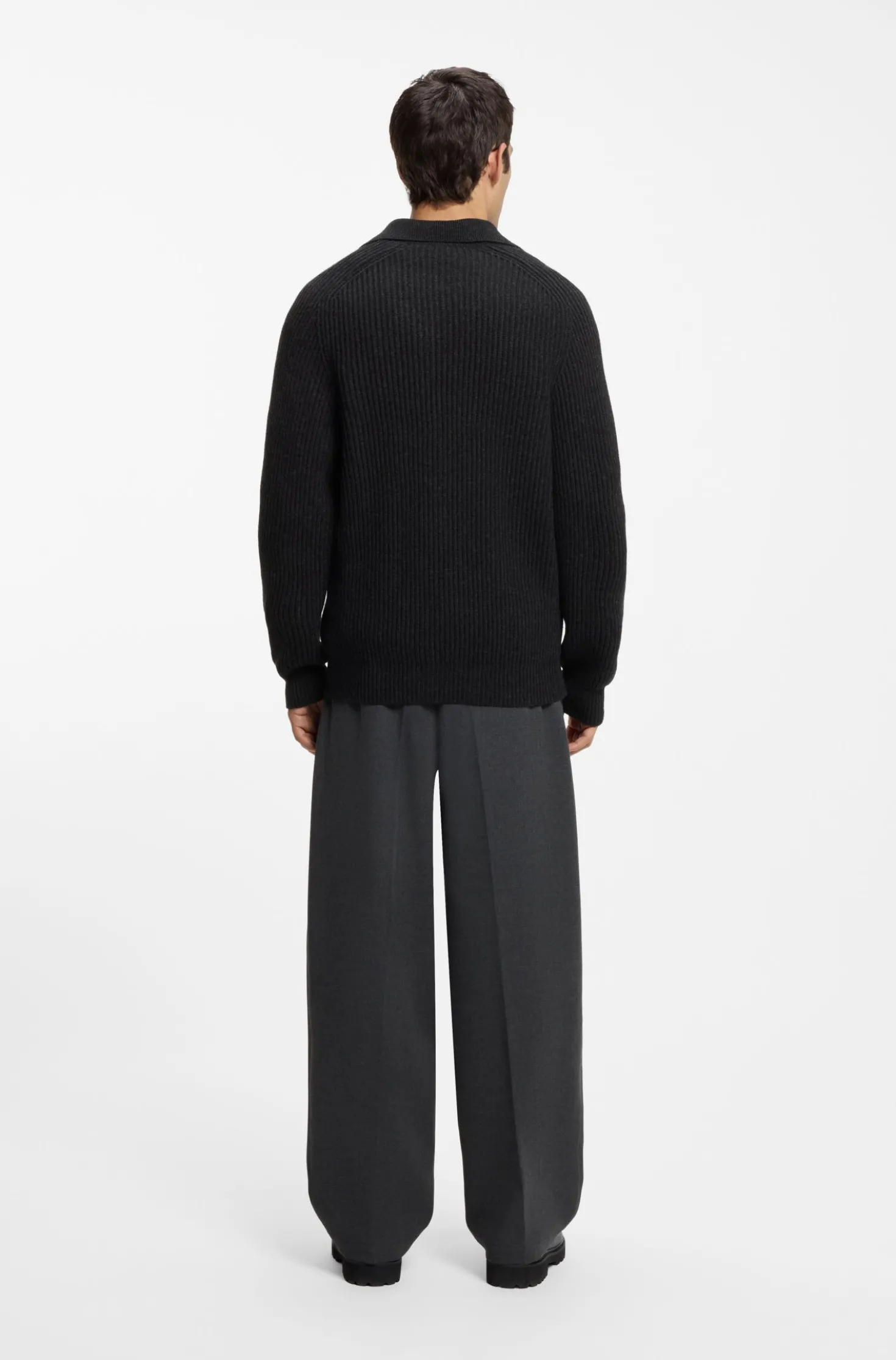 Cardigan aus Schurwoll-Mix mit Hemdkragen