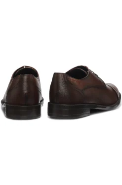 Derbys aus genarbtem Leder mit Zehenkappe