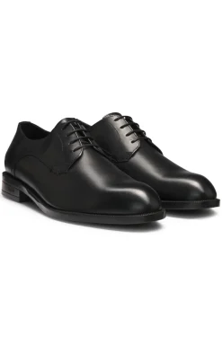 Derbys aus Leder mit Nahtdetails