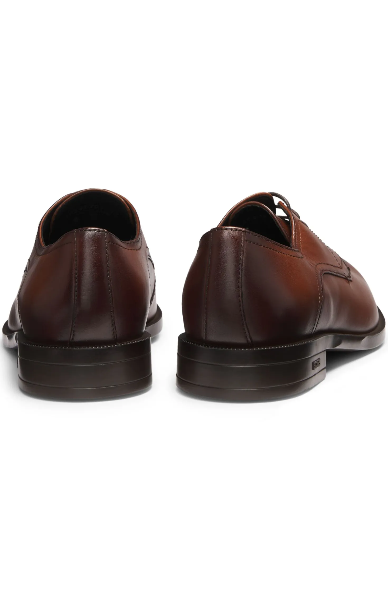 Derbys aus Leder mit Nahtdetails