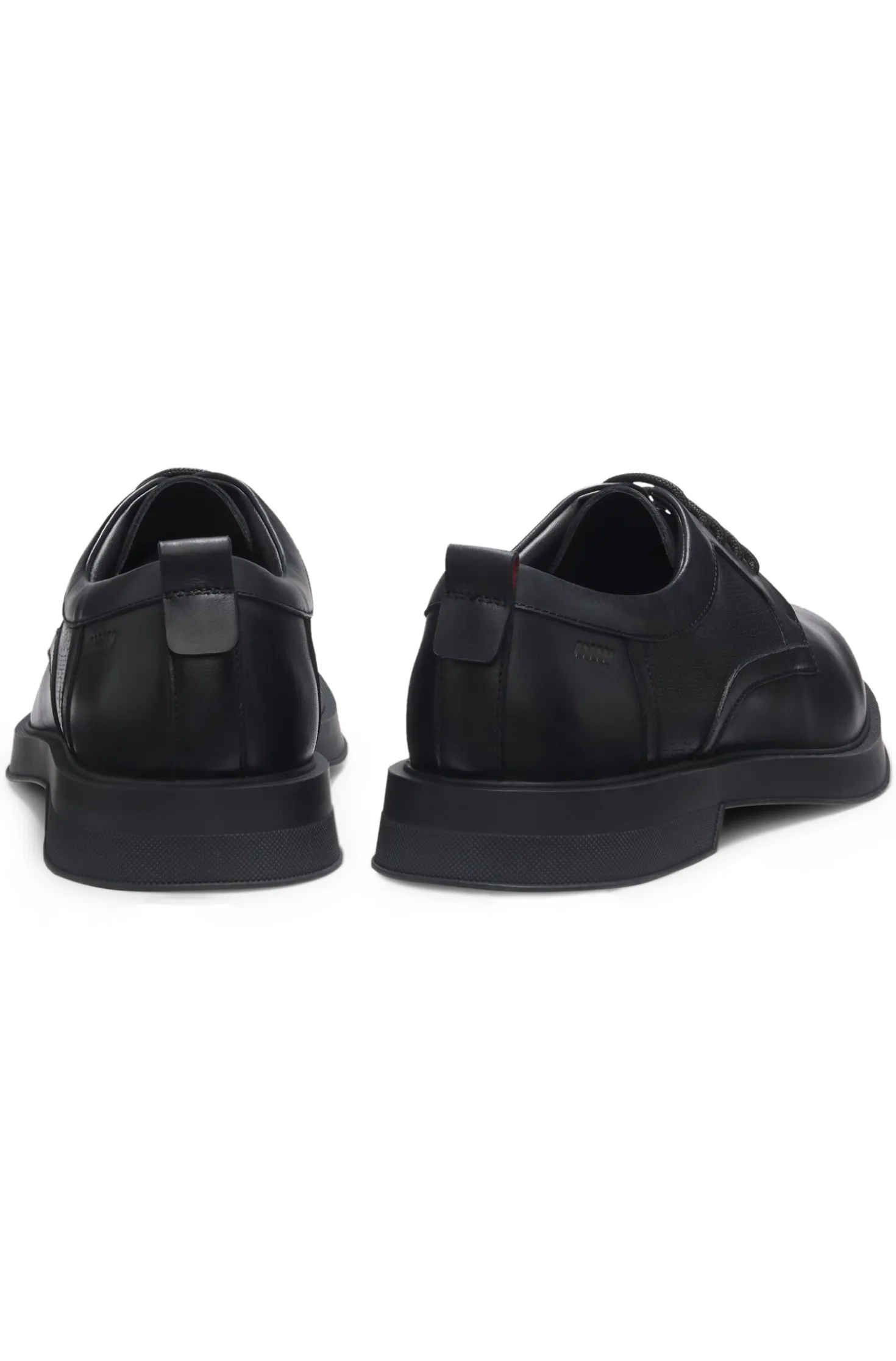 Derbys aus Leder mit perforierten Monogrammen