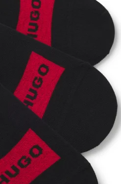 Dreierpack Füßlinge mit roten Logo-Etiketten