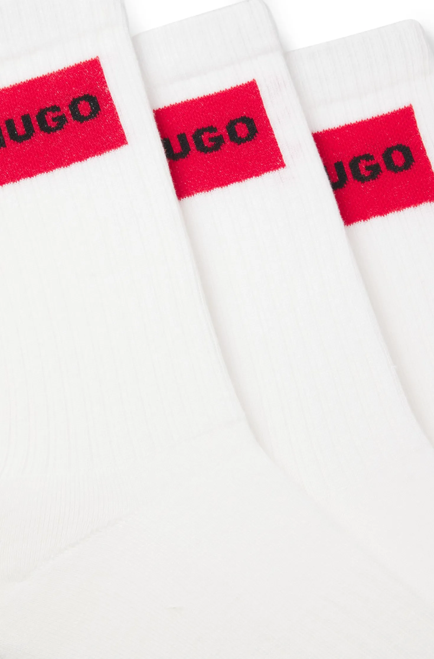 Dreierpack kurze Socken mit rotem Logo-Label