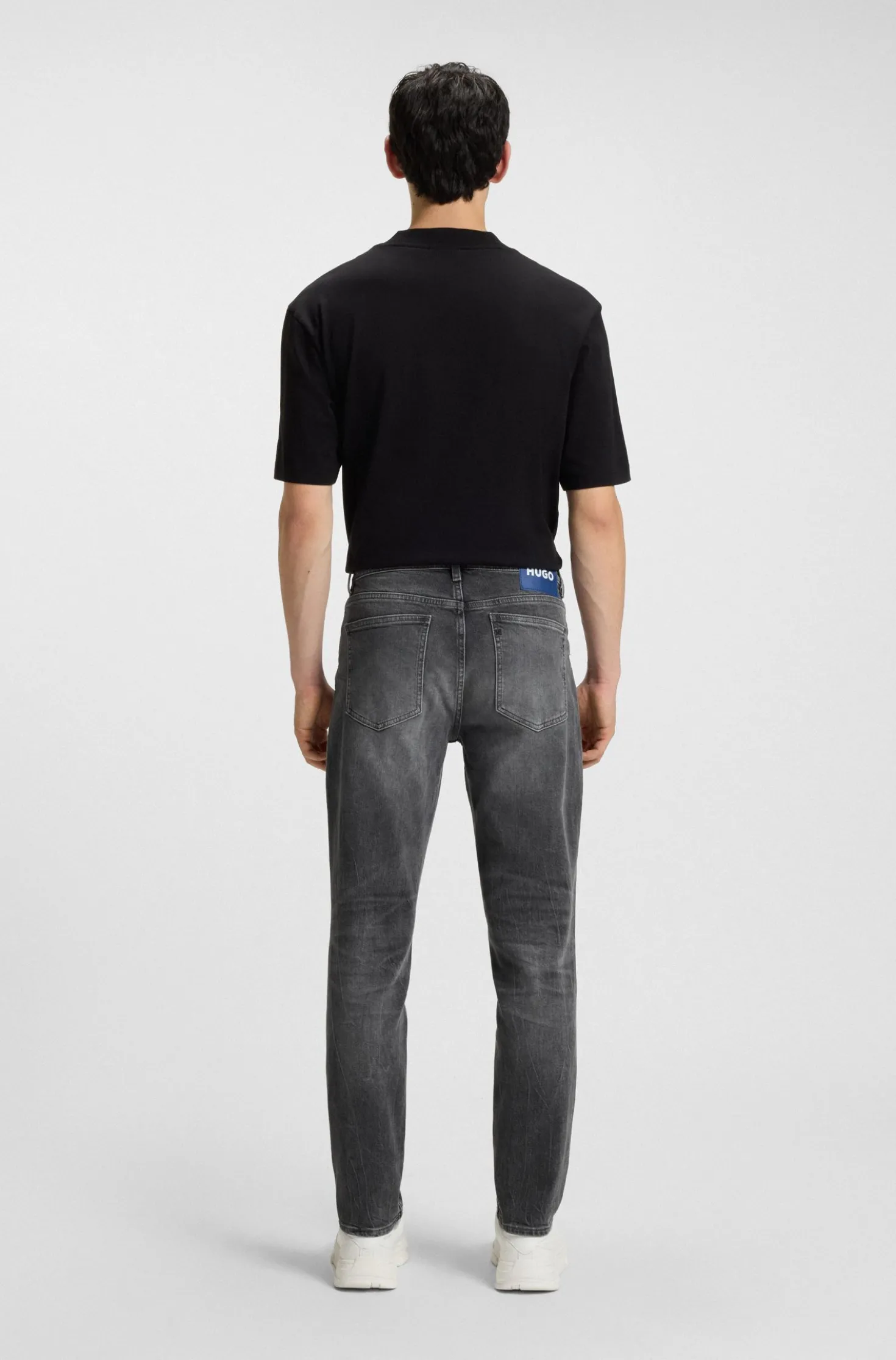 Dunkelgraue Tapered-Fit Jeans aus Stretch-Denim