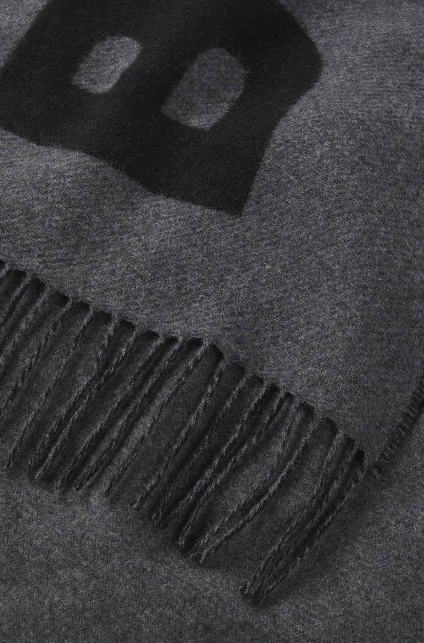 In Italien gefertigter Jacquard-Schal aus Woll-Mix