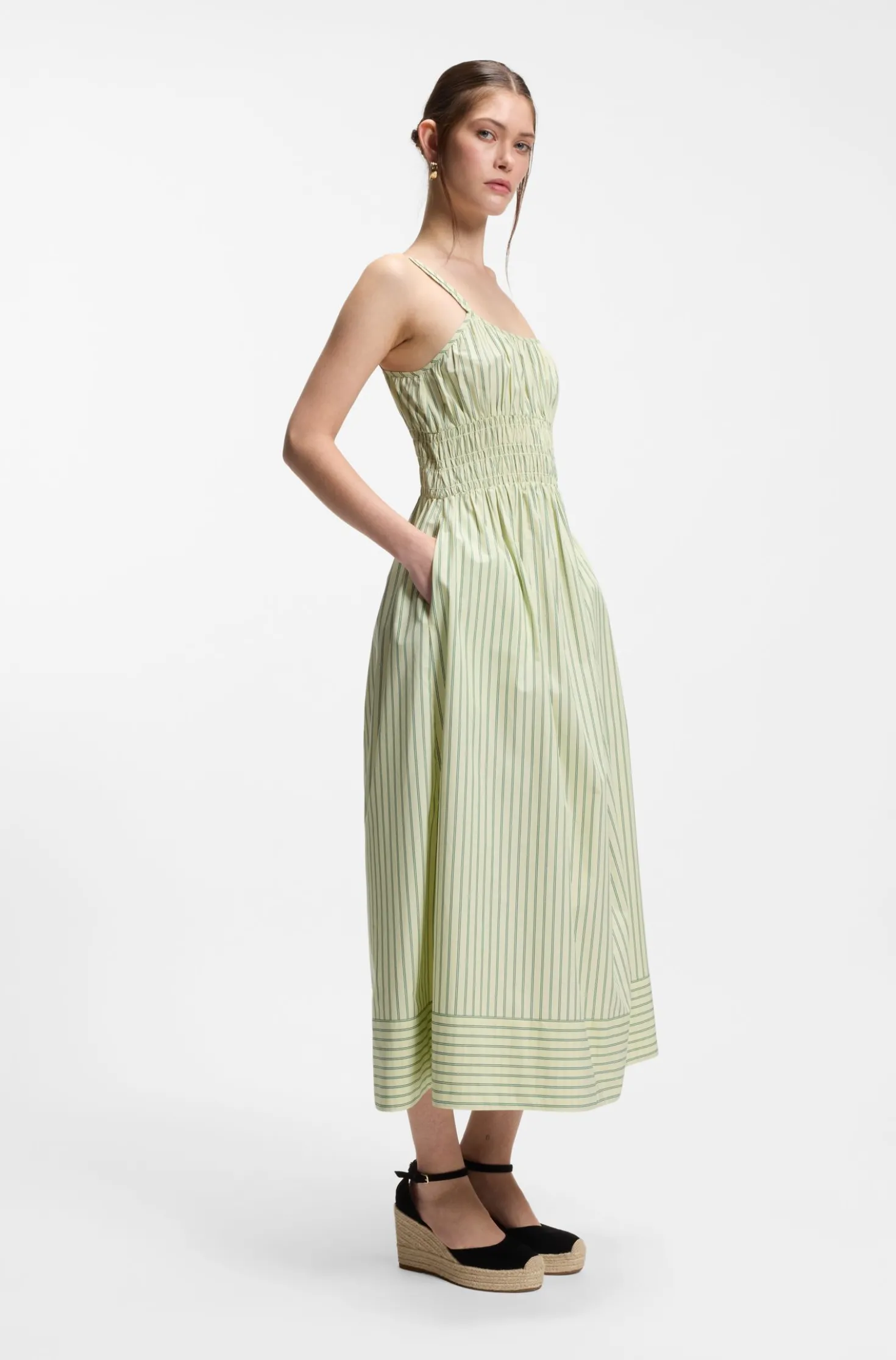 Kleid aus Baumwoll-Popeline mit vertikalen Streifen