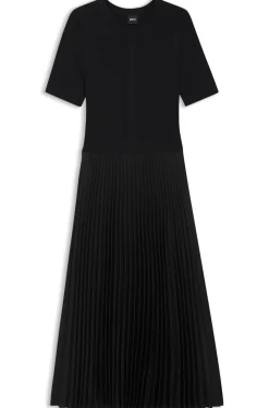 Kleid aus verschiedenen Materialien mit Faltenrock