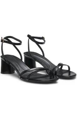 Ledersandalen mit Blockabsatz und Riemchen