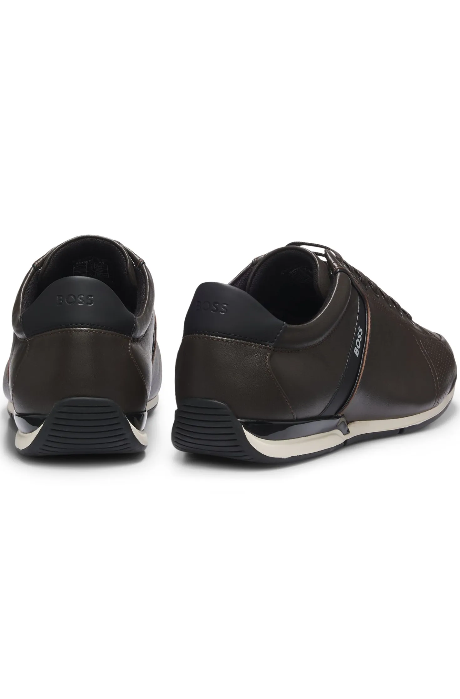 Ledersneakers mit geruchsneutralisierendem Innenfutter