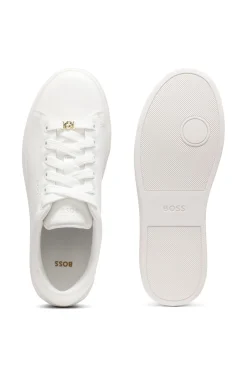 Ledersneakers mit Logo-Prägung