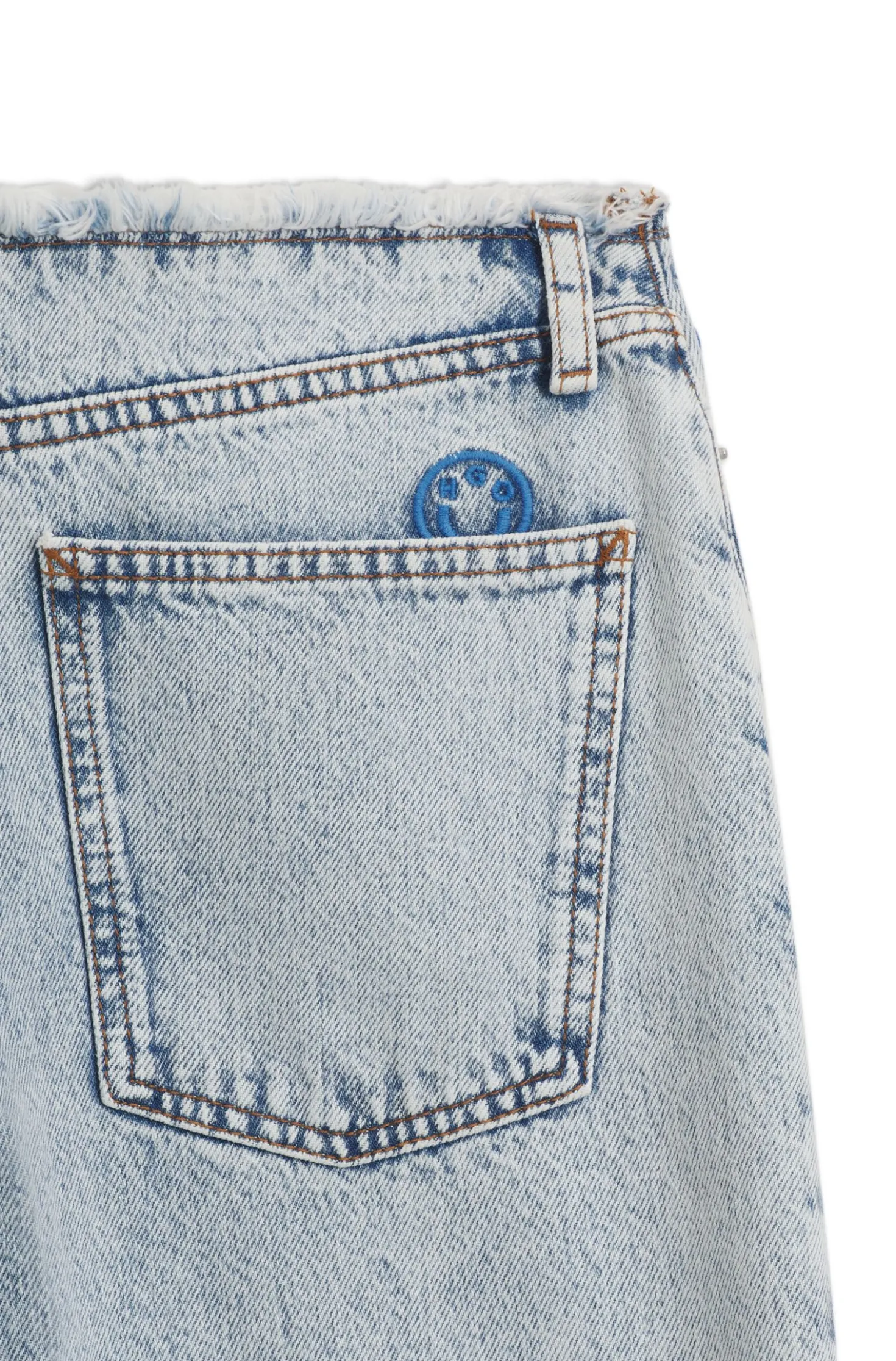 Loose-Fit Jeans aus festem hellblauem Denim