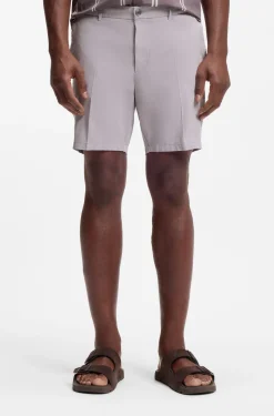 Modern-Fit Shorts aus Stretch-Baumwolle