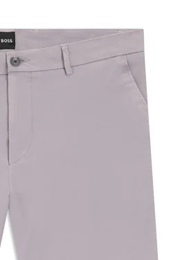 Modern-Fit Shorts aus Stretch-Baumwolle