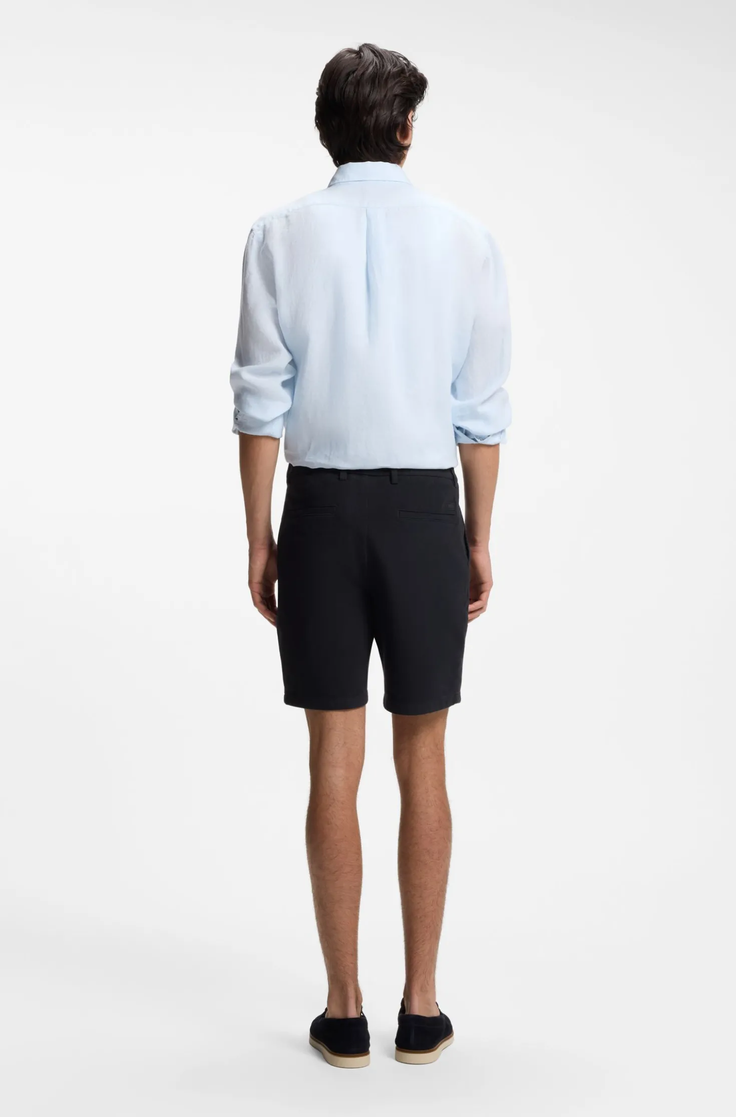 Modern-Fit Shorts aus Stretch-Baumwolle