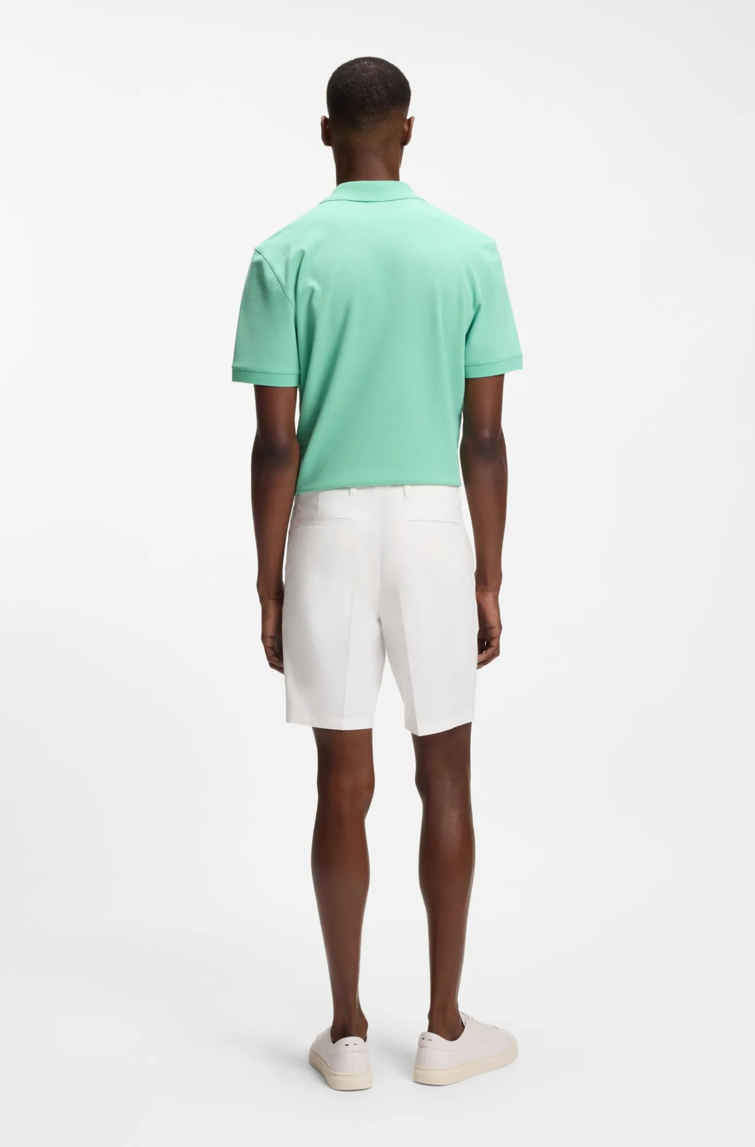 Modern-Fit Shorts aus Stretch-Baumwolle