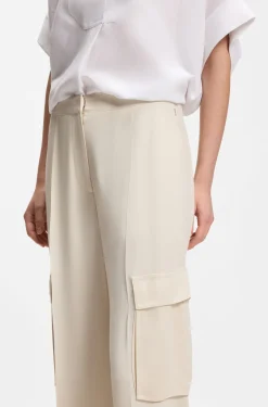 Regular-Fit Hose aus Krepp mit Cargotaschen