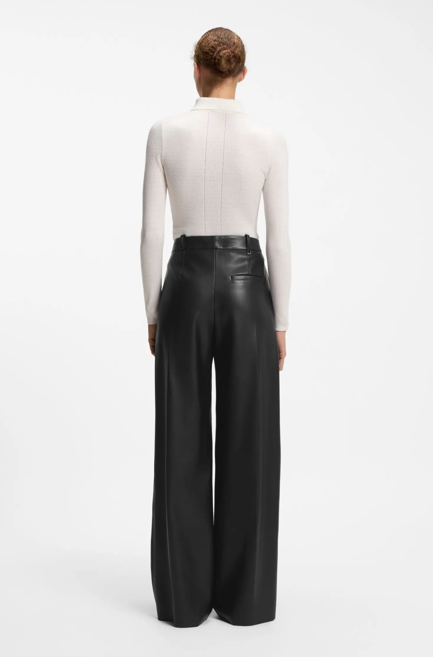 Regular-Fit Hose aus Kunstleder