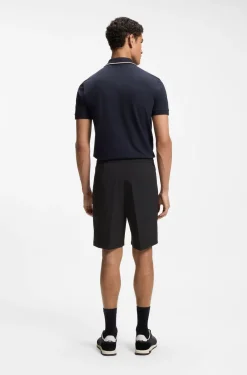 Regular-Fit Shorts aus wasserabweisendem und schnelltrocknendem Twill