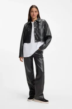 Relaxed-Fit Hose aus Kunstleder mit aufgesetzten Taschen