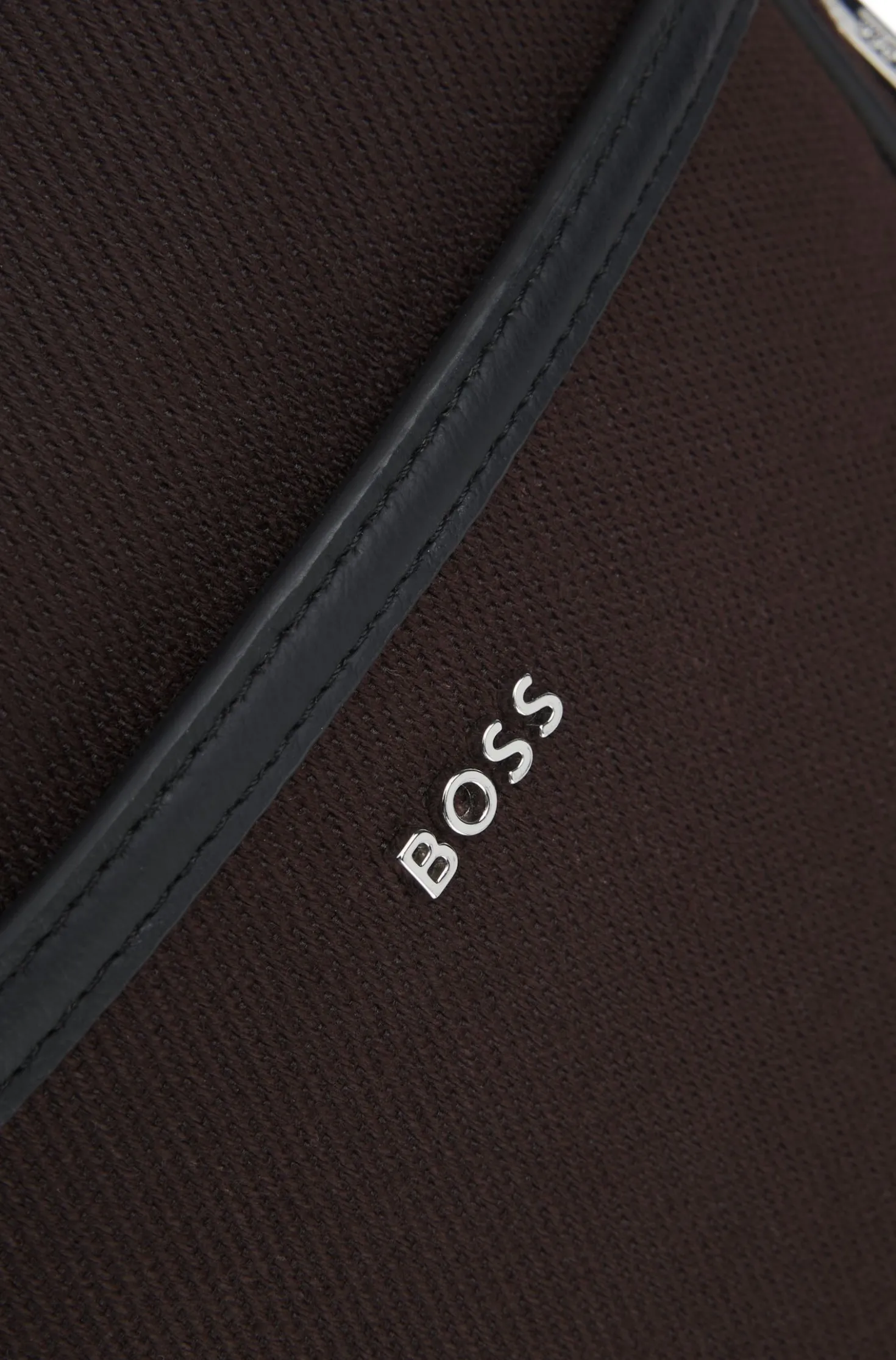 Reporter-Tasche aus Canvas mit Logo-Schriftzug