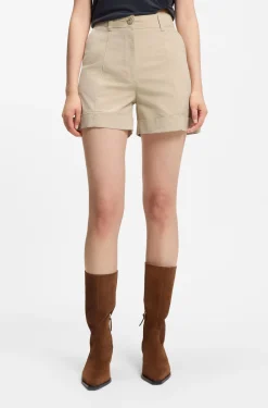 Shorts aus Stretch-Baumwolle mit umgeschlagenen Säumen