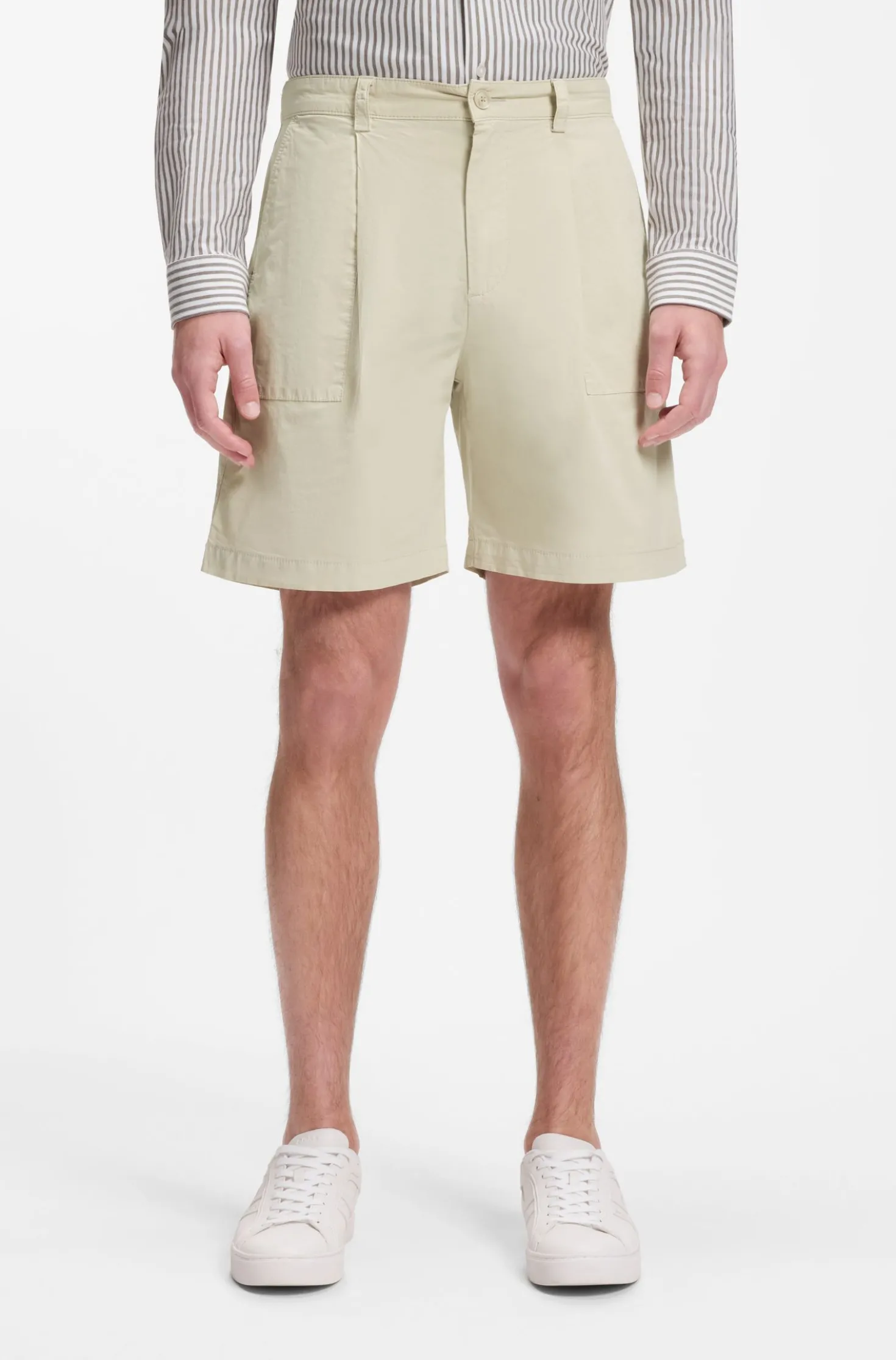Shorts mit Bundfalten und Komfortbund