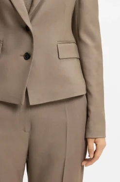 Slim-Fit Blazer aus elastischer Gabardine