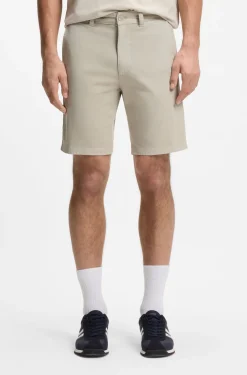 Slim-Fit Chino-Shorts aus Stretch-Baumwolle