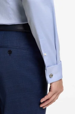 Slim-Fit Hemd aus gestreifter Stretch-Baumwolle mit bügelleichtem Finish