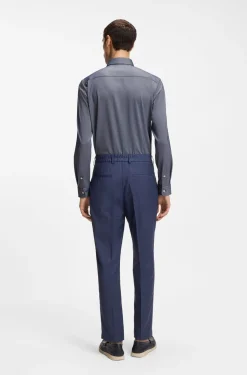 Slim-Fit Hemd aus strukturiertem Performance-Stretch-Gewebe