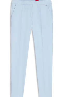 Slim-Fit Hose aus Stretch-Gewebe mit Logo-Niete