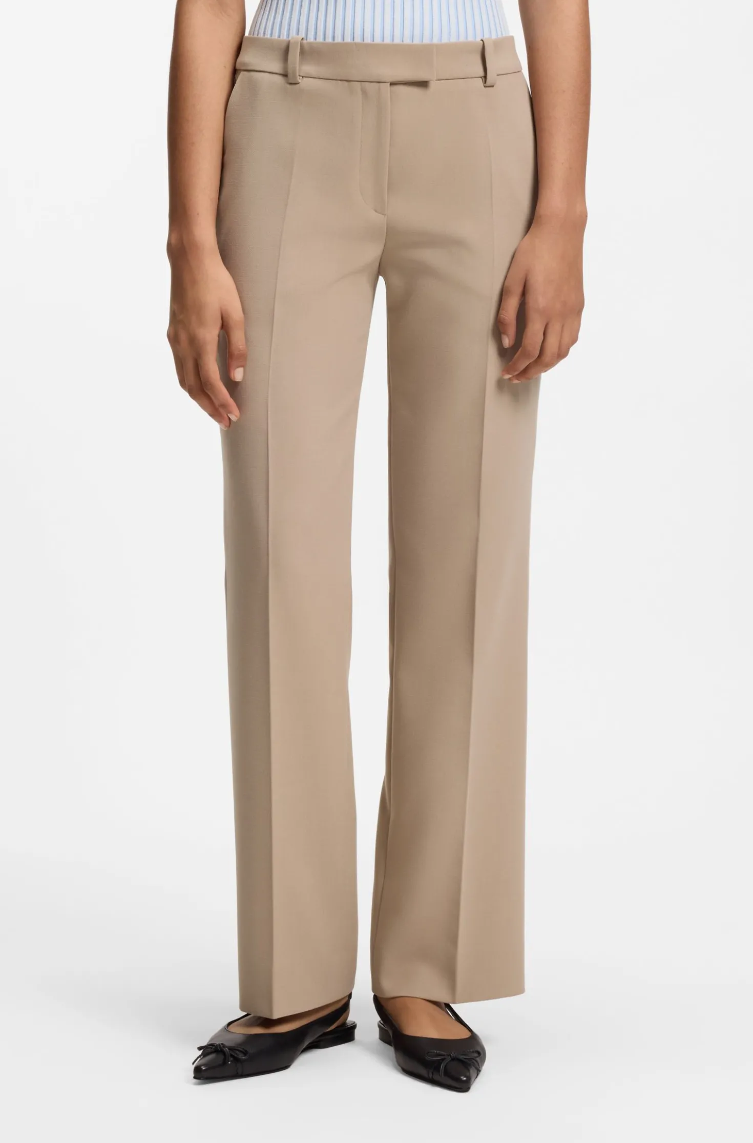 Slim-Fit Hose mit geradem Beinverlauf