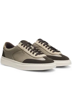 Sneakers aus Leder mit Cupsohle und Veloursleder-Details