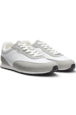 Sneakers aus Ripstop mit Schnürung und EVA-Gummisohle