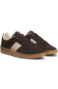 Sneakers aus Veloursleder mit Glattleder-Details