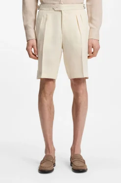 Tapered-Fit Shorts aus Leinen mit Bundfalten vorne