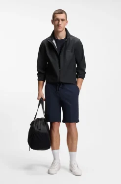 Wasserabweisende Jacke aus Vier-Wege-Stretch-Gewebe