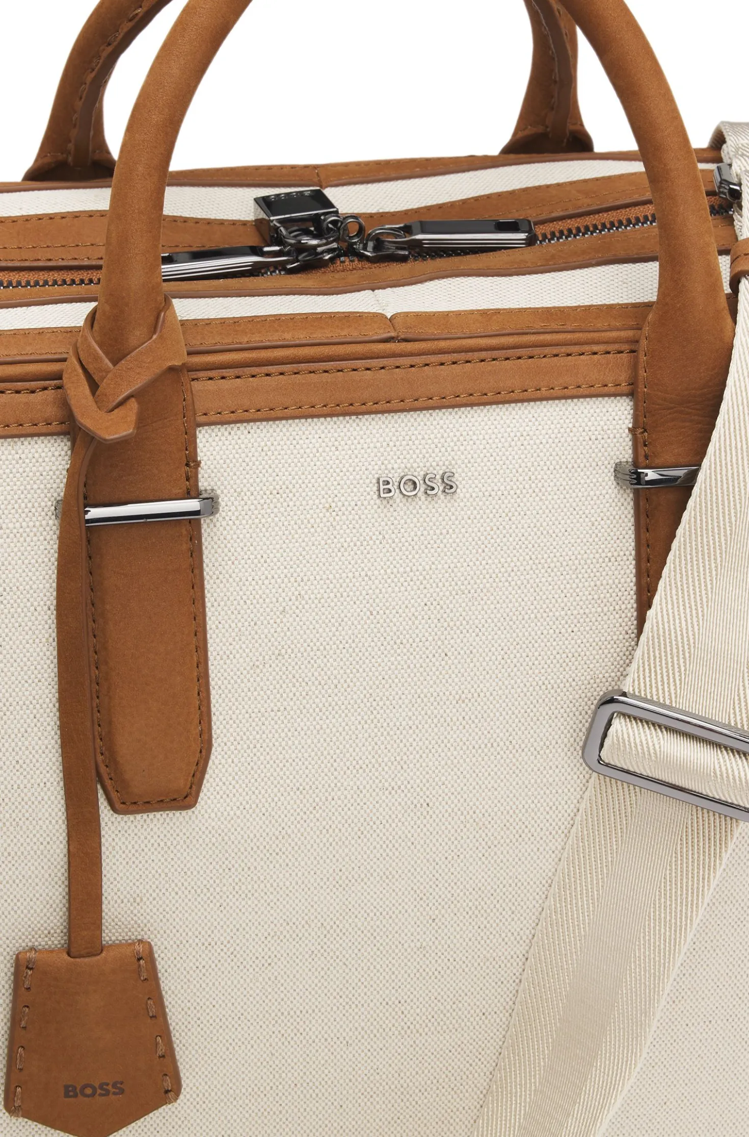 Weekender aus Canvas mit Lederbesatz