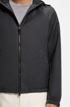 Windbreaker aus Schurwolle mit Kapuze